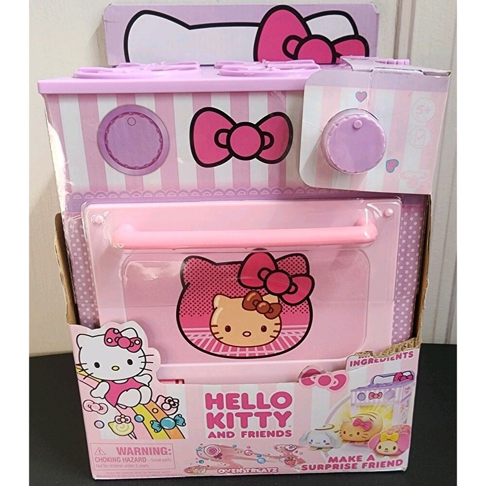 NEW Cookeez Makery Hello Kitty & Friends Scented Plush Oven Playset